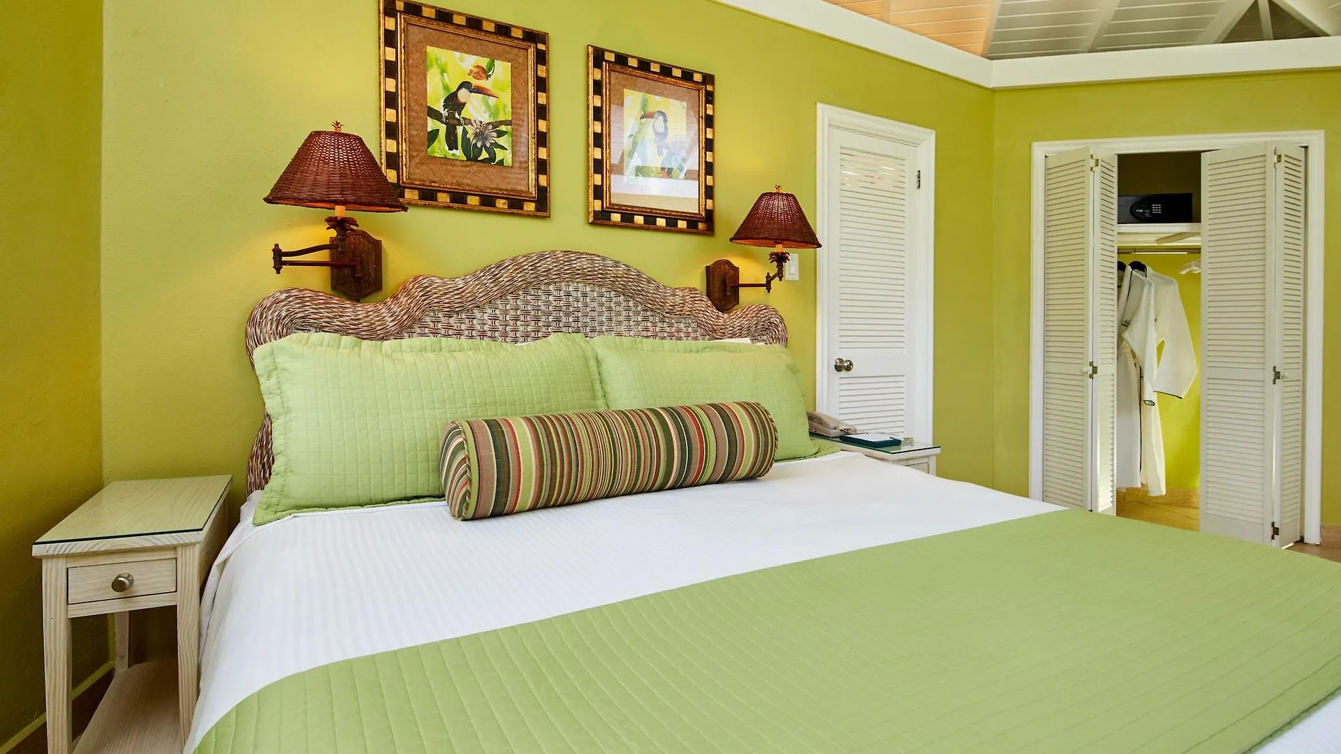 Nisbet Plantation Beach Club Newcastle